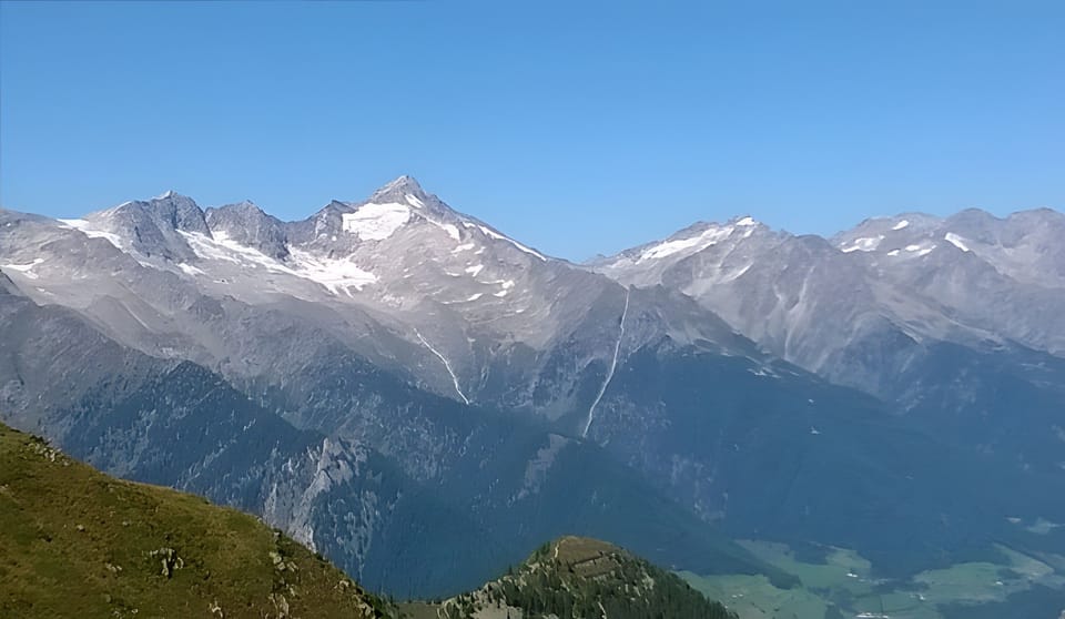 Apartment '1' with Mountain View, Shared Garden and Wi-Fi Apartment in Trentino-South Tyrol