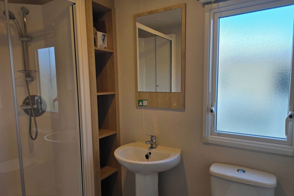 Toilet with walk-in shower