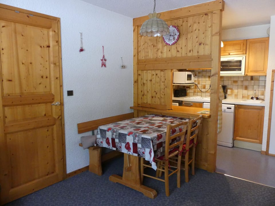 Studio, pets allowed - 4 guests. Well located Apartment in Pralognan-la-Vanoise