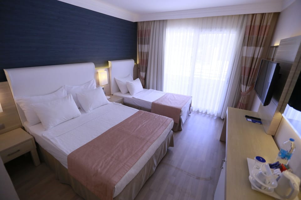 Minibar, in-room safe, laptop workspace, free WiFi