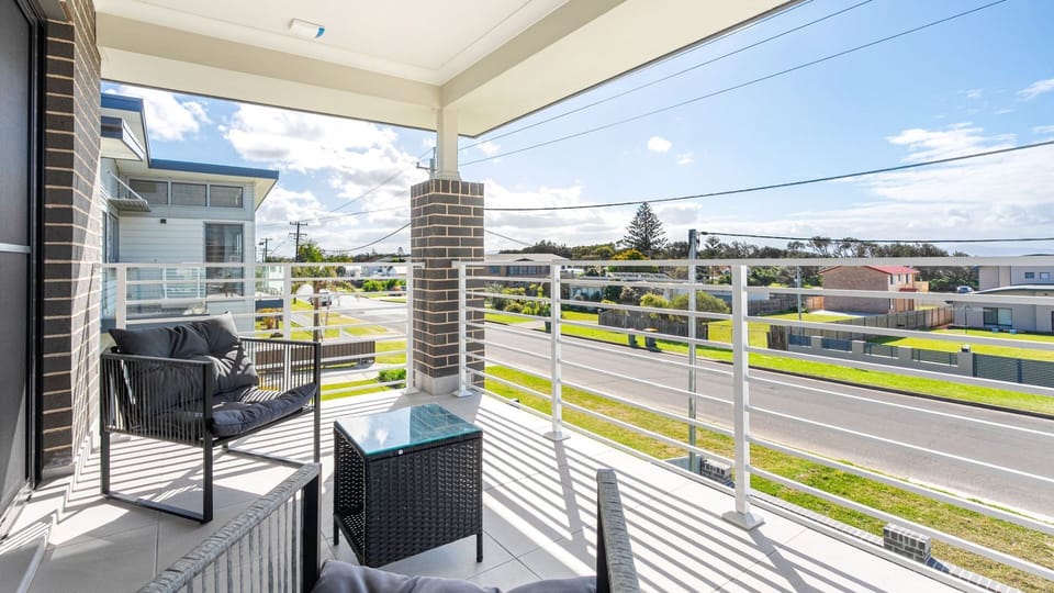Arielle | Upstairs covered balcony | Ocean views