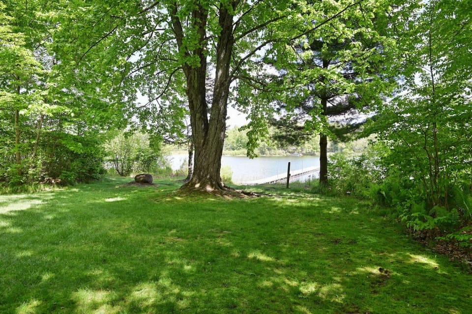 Lakefront Cabin | Snowmobile & ATV Access + Relax Cabin in Wisconsin