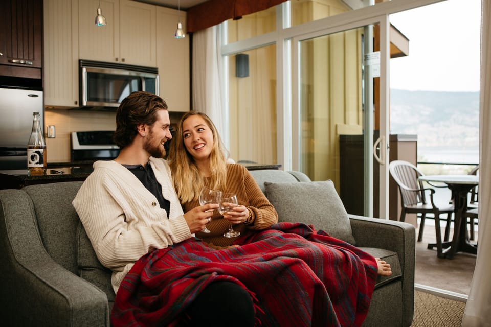 Studio, Lake View | Hypo-allergenic bedding available, down comforters, blackout drapes