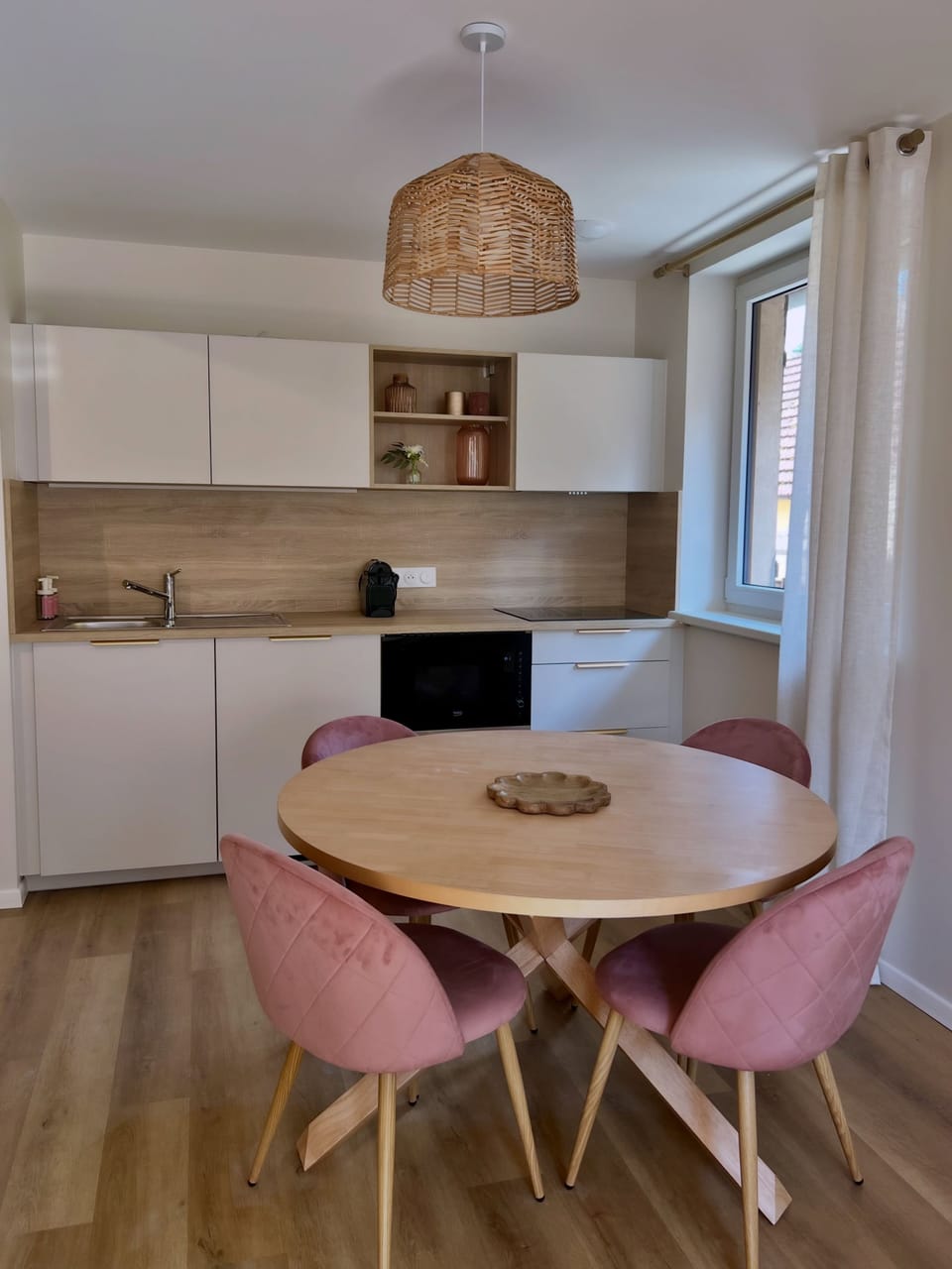 L'instant poudré - A cozy retreat in the heart of Andlau, on the Wine Route, with free parking. Apartment in Grand Est
