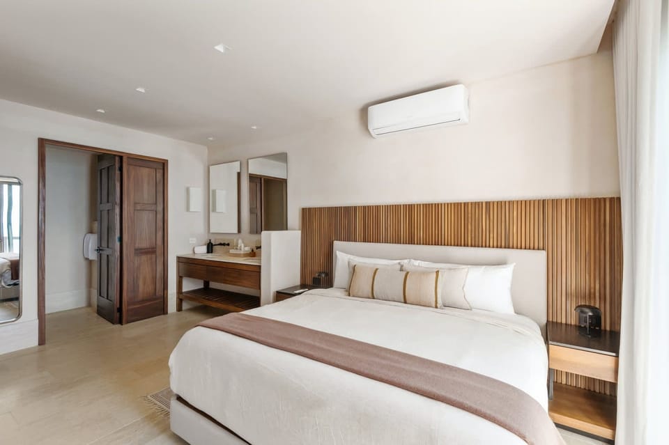 Master Bedroom with Ensuite Bathroom and A/C