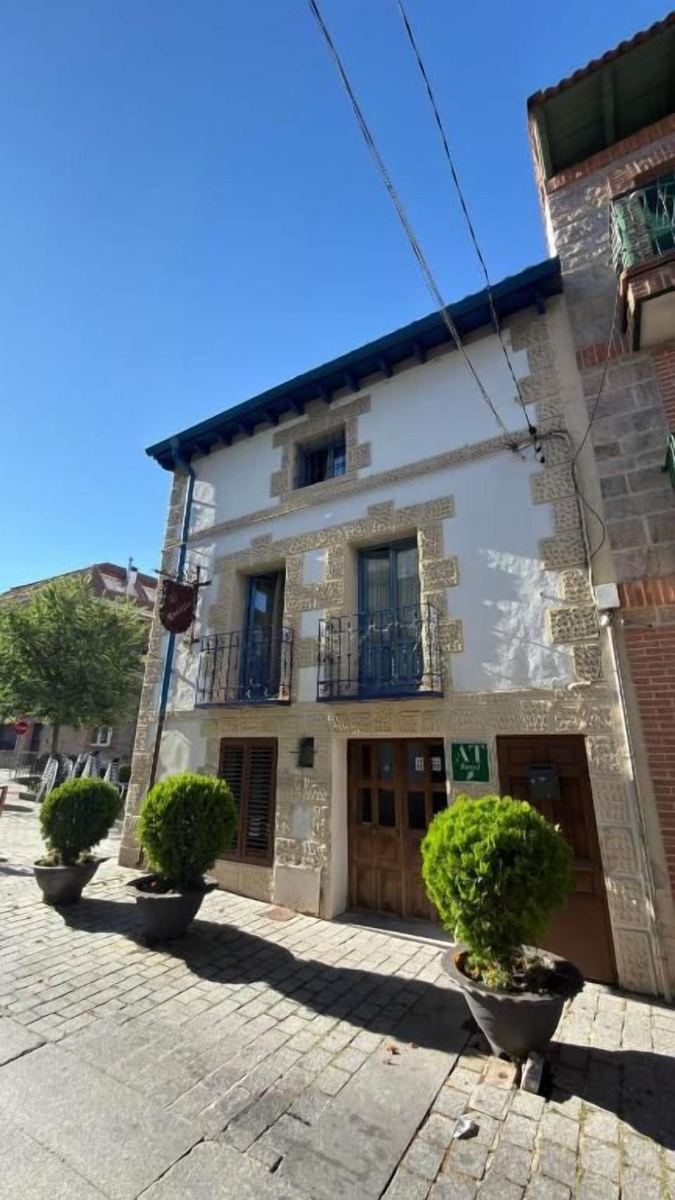 LAS NIEVES DE MIRAFLORES DE LA SIERRA Country House in Sierra Norte