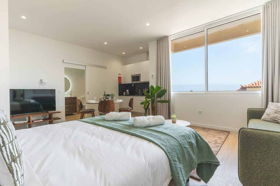 Cica Studio by Atlantic Holiday Apartment in Caniço
