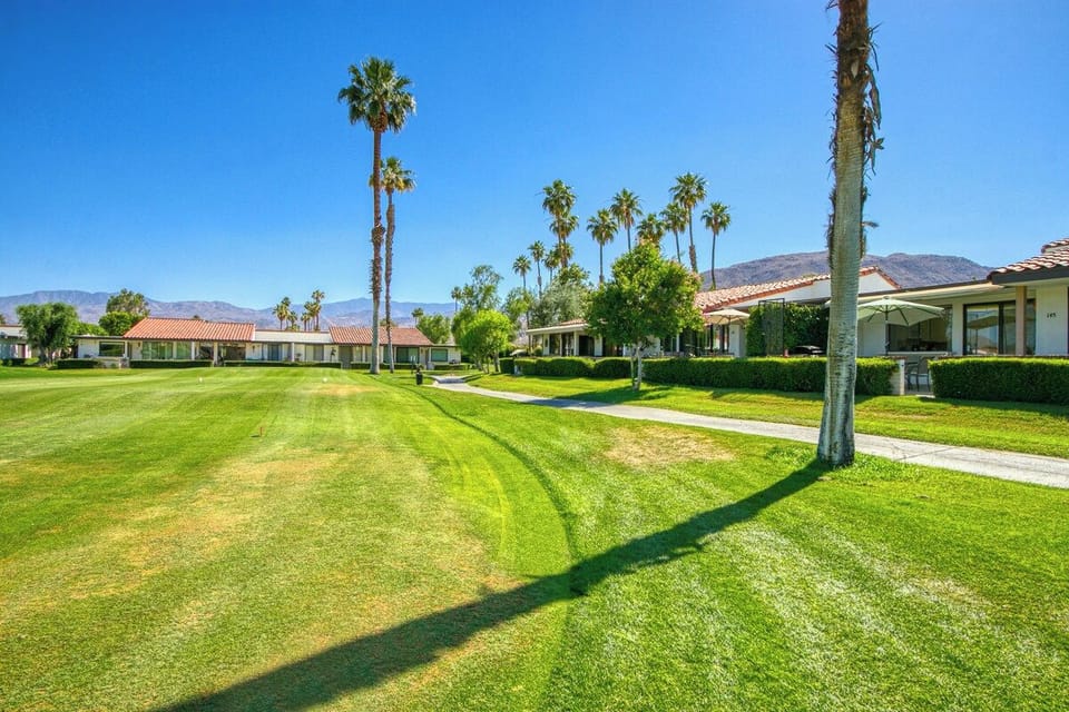 K0568 - Patio to Golf Course