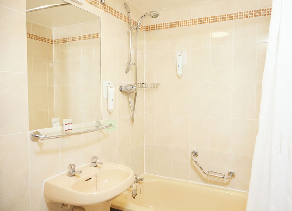 Free toiletries, hair dryer, towels