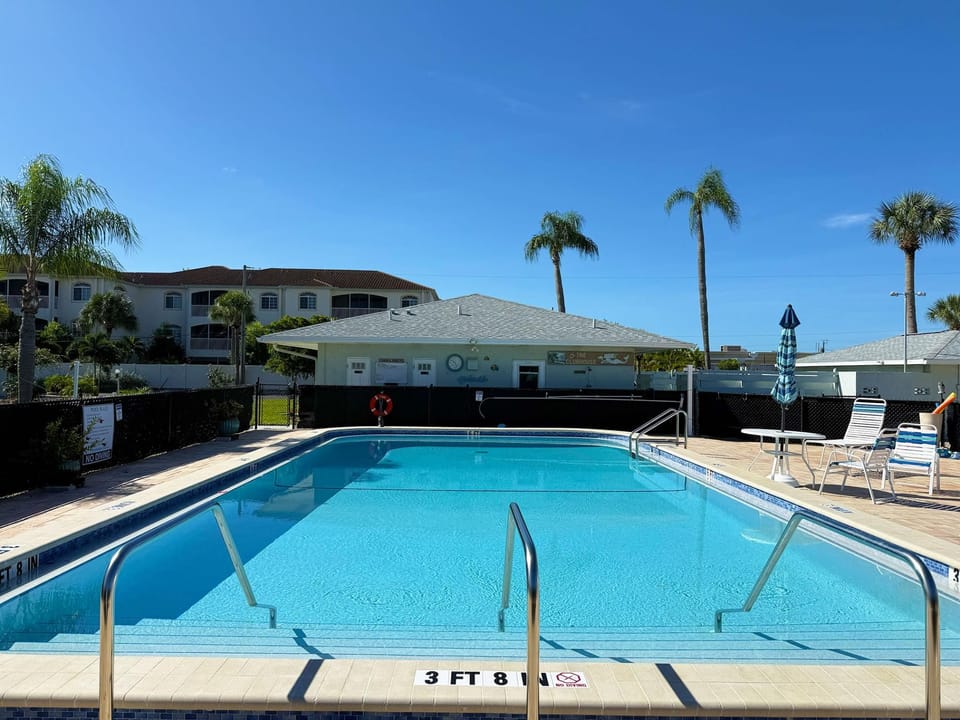 2BR Venice Island Villa -Golf Cart and Pool (9165)