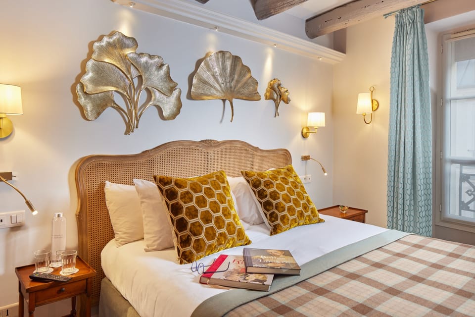 Suite | Premium bedding, minibar, in-room safe, desk