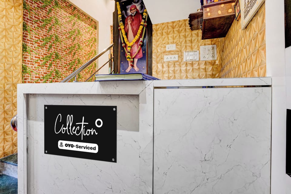 Hotel O Sector 51 Metro Station Noida Hotel in Noida