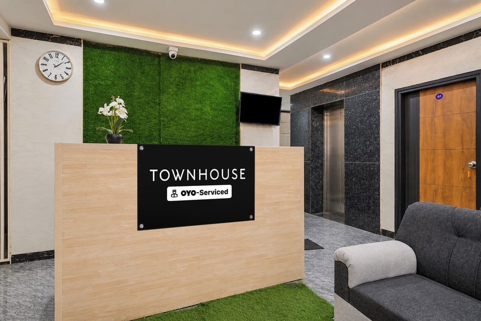 Townhouse Nallurahalli Lakeview Hotel in Bengaluru