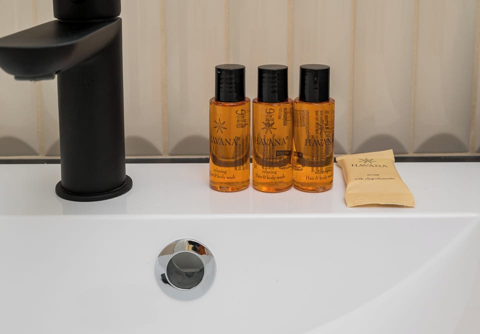Bathroom amenities