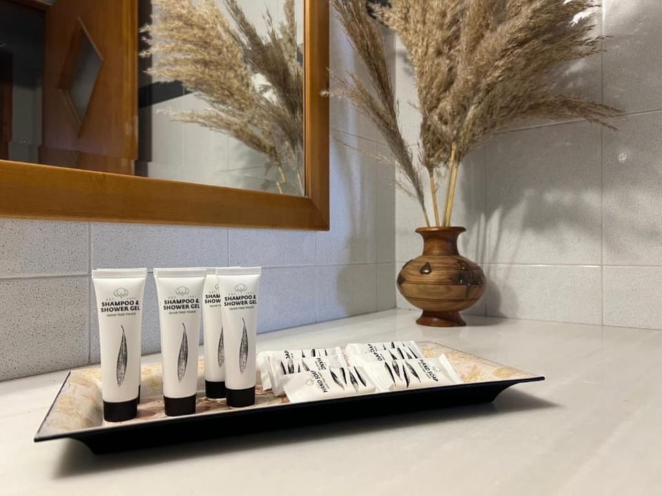 Bathroom amenities