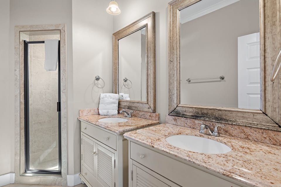 Double vanity with plenty of counter space