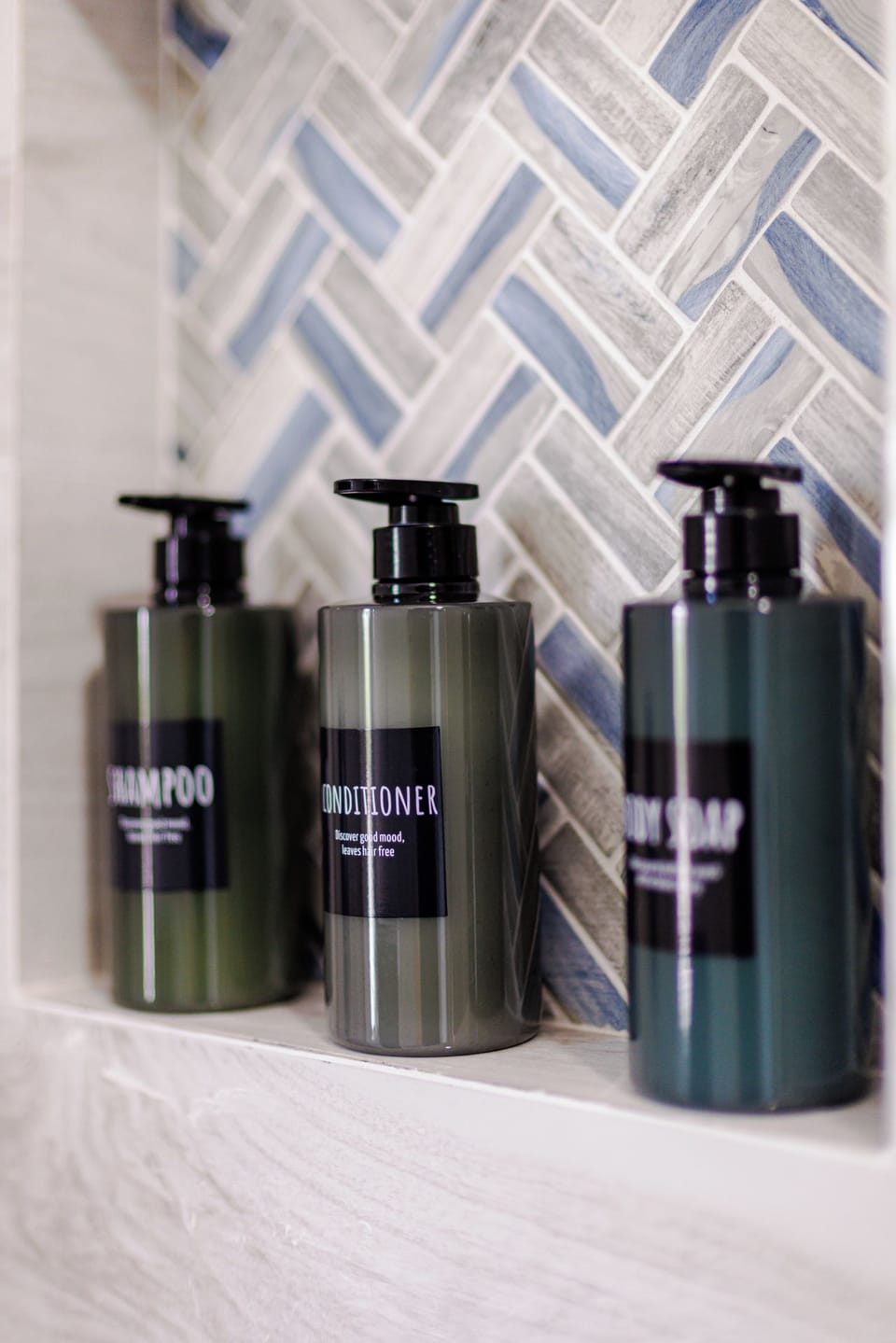 Bathroom amenities