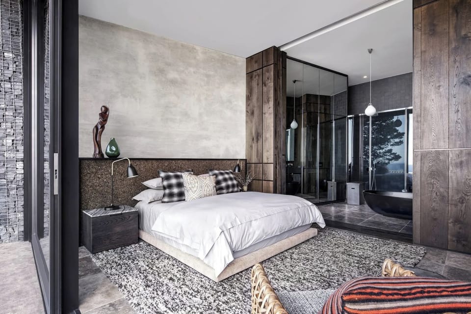 Clifton Obsidian by Golden Sands Excape Villa in Cape Town