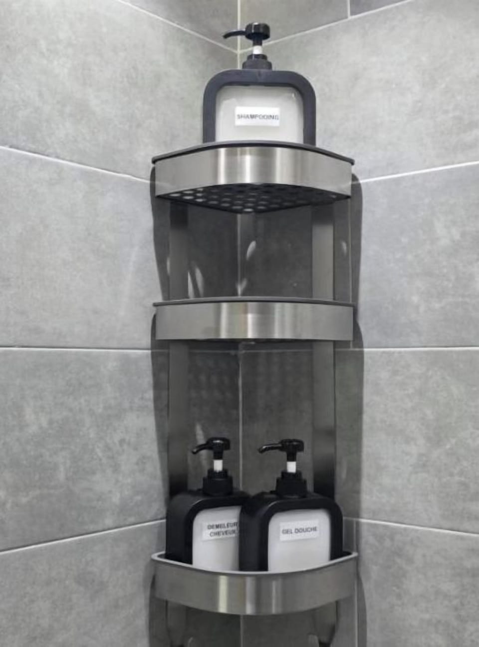 Bathroom amenities