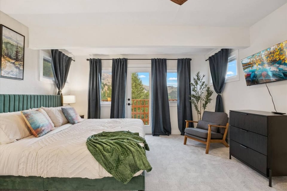 Cozy and inviting bedrooms designed for comfort—plush bedding and thoughtful touches ensure a restful night’s sleep.