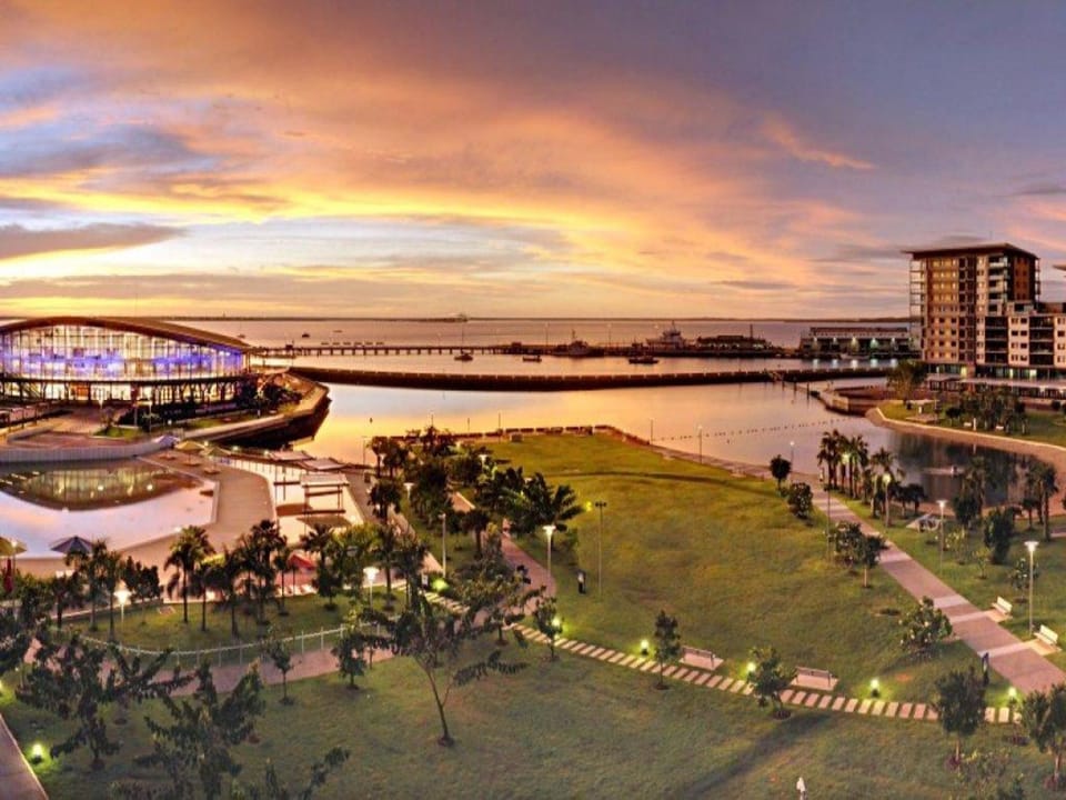 Waterfront Precenit