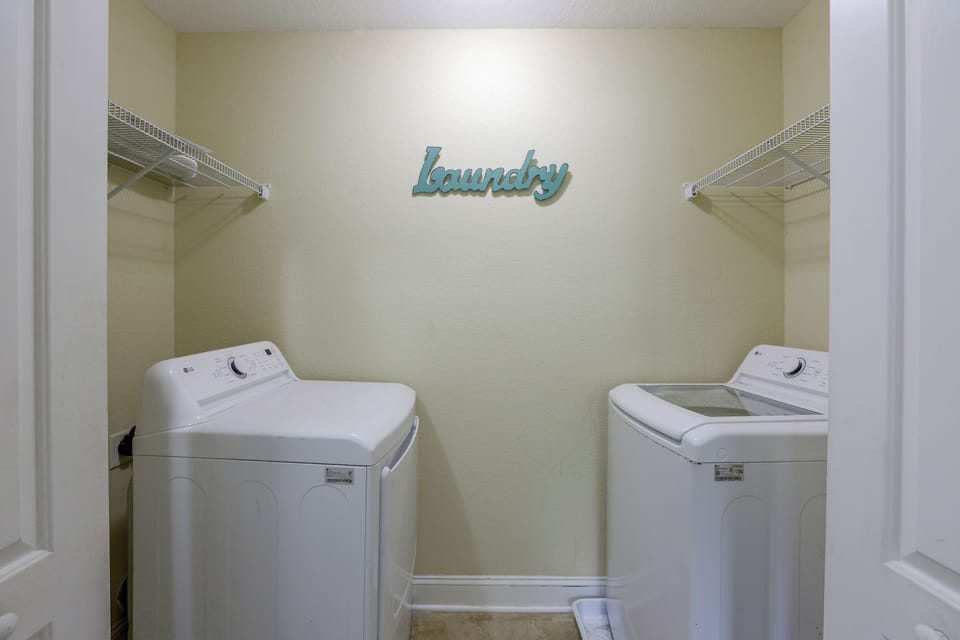 Washer & Dryer
