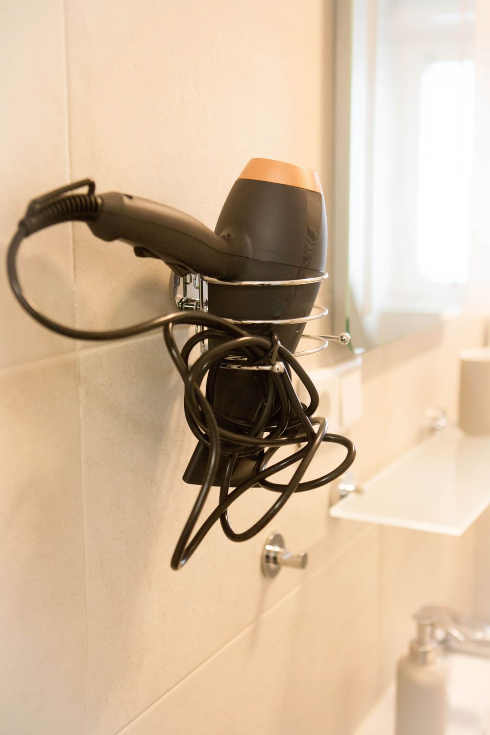 Bathroom amenities