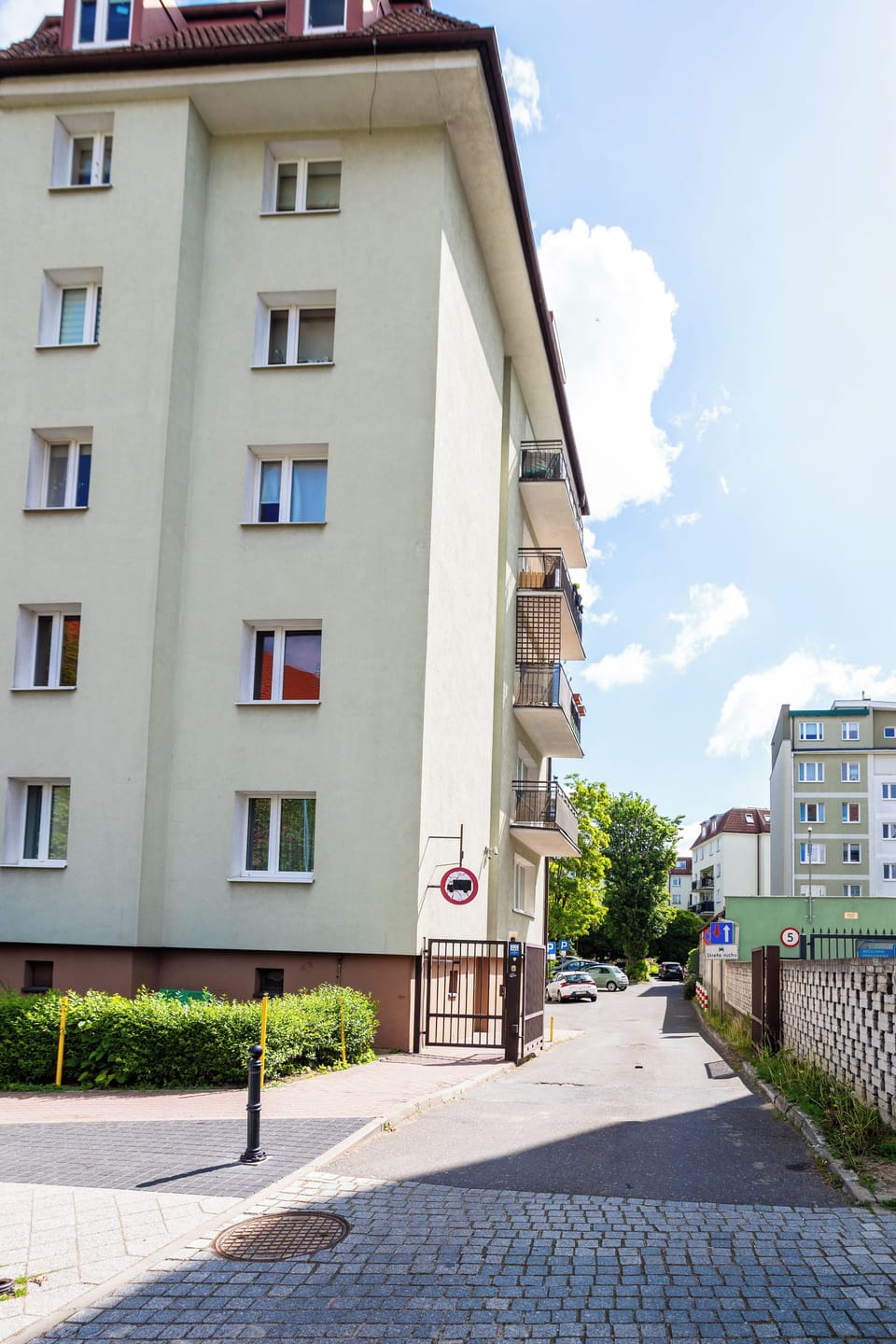 Jasny Apartament blisko Starego Browaru Hotel in Poznan