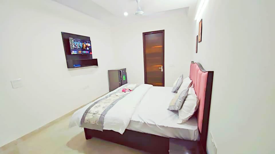 Roomshala192 Hotel Aroha Botanical Gardn Hotel in Noida