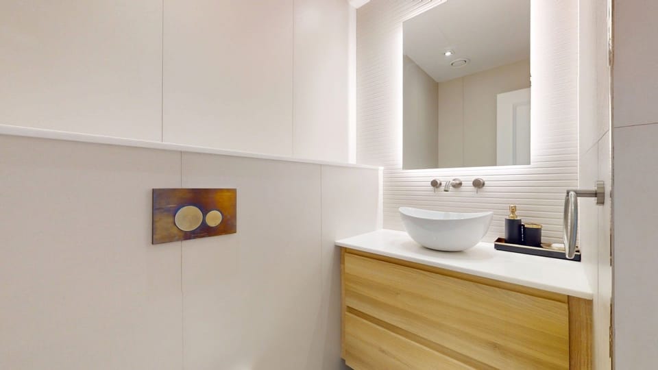 Guest Bathroom - Al Nabat, Shoreline 8, Palm Jumeirah