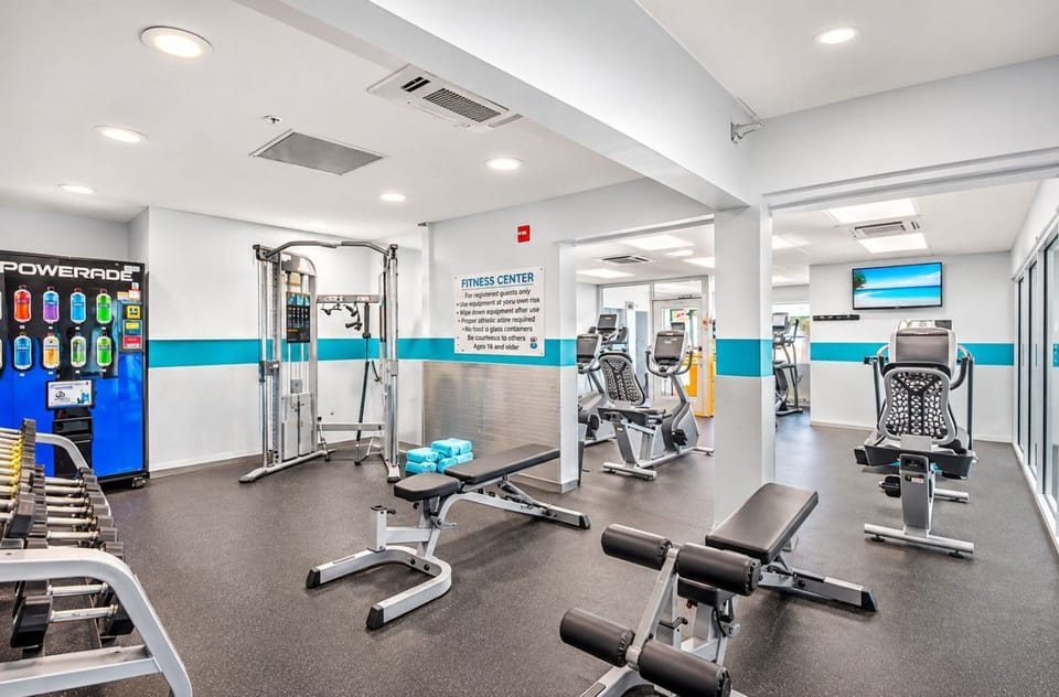 Maintain your fitness goals while on vacation in this full gym with weights and cardio equipment.  Located on the 1st floor of tower 1.