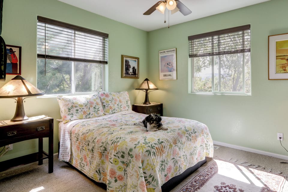 Bedroom 1 | Full Bed | 2nd Floor