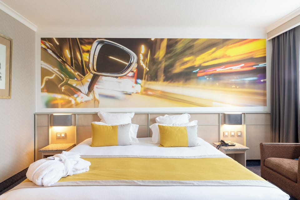 Superior Double Room | Premium bedding, in-room safe, desk, blackout drapes