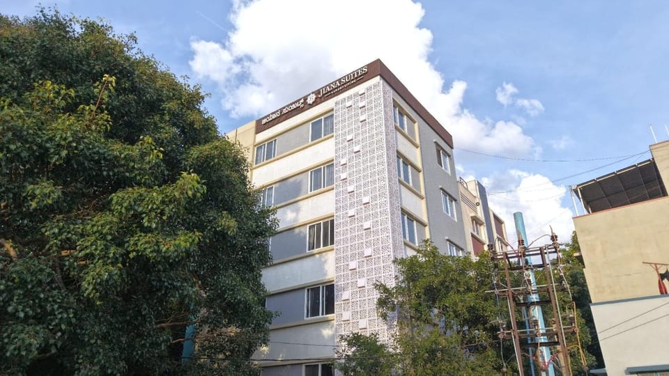 Jiana Suites Hotel in Bengaluru