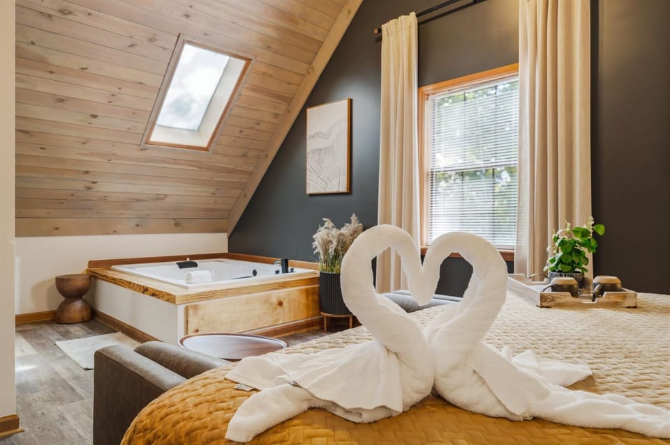 The Elysian Retreat House in Pigeon Forge