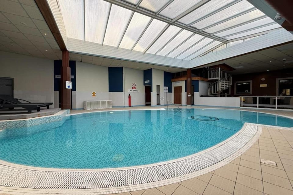Hotel Swimming Pool