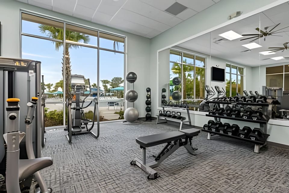 Disney 5BR Resort Home + Lazy River & Mini Golf Villa in Polk County