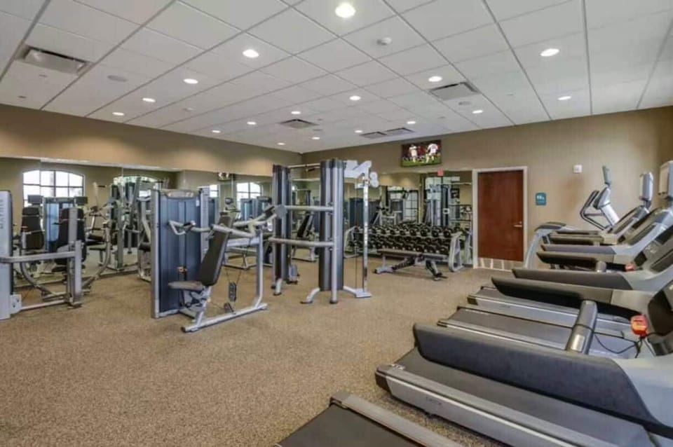 8BR Windsor Westside Home w/ Private Pool Villa in Osceola County
