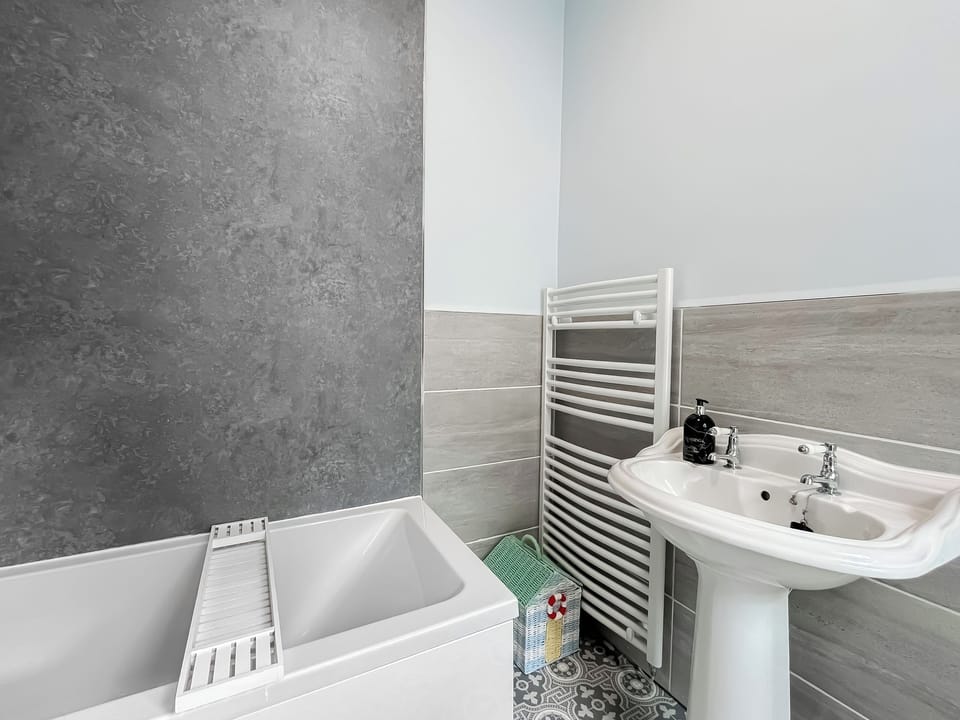 Bathroom | Hildawell, Whitby