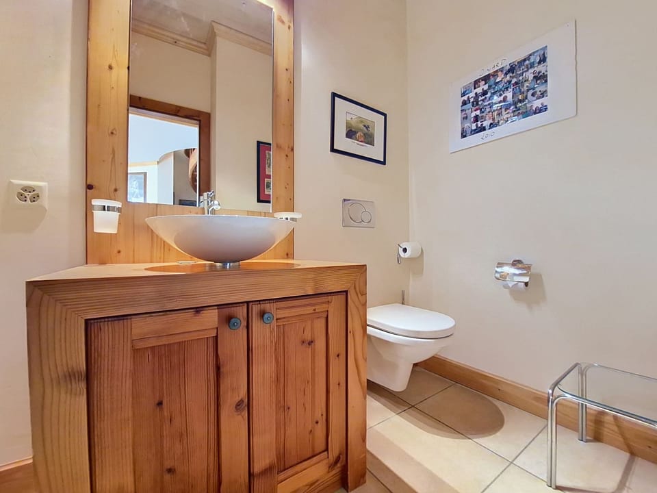 Bathroom / Wellness