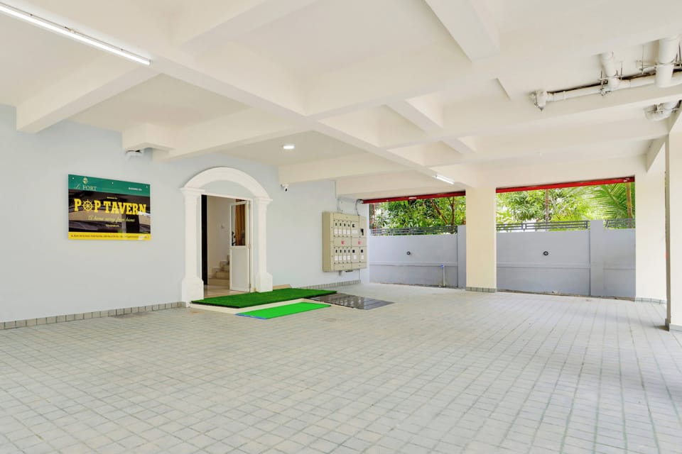 Super Collection O Lefort LUXE Hotel in Thiruvananthapuram