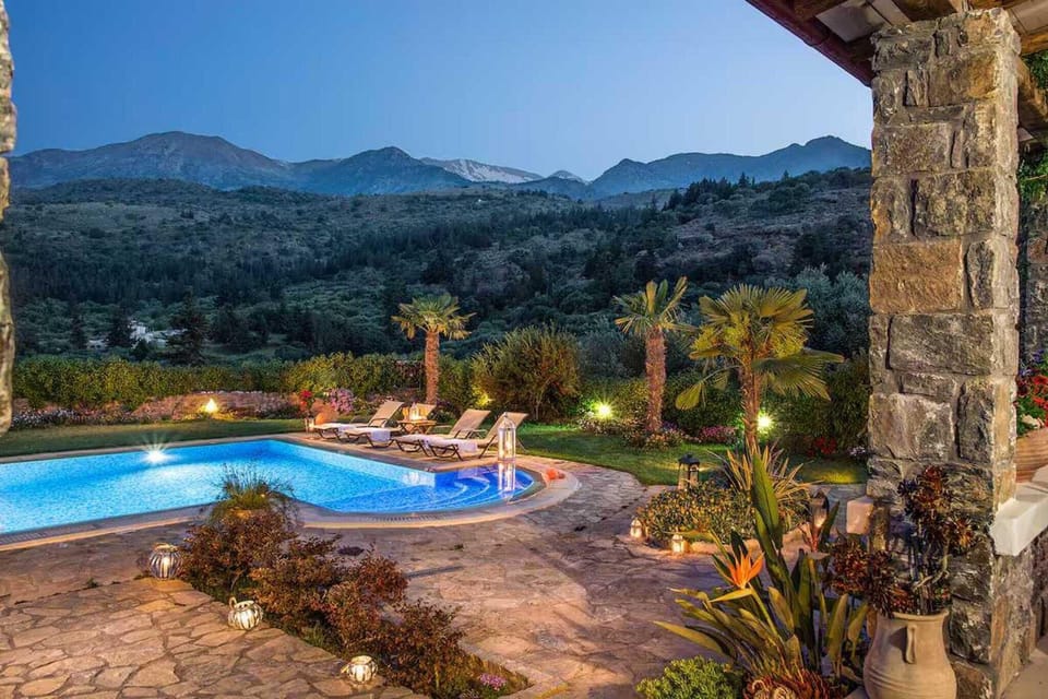 Holiday Home Swimming Pool