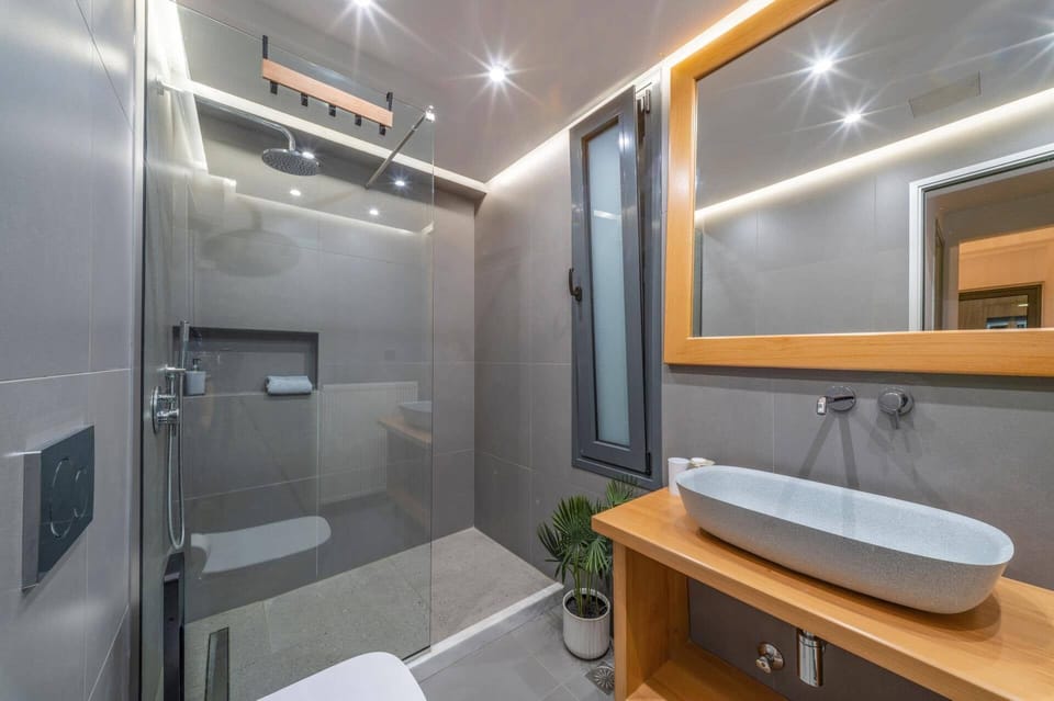 Villa Grand Barbati Beach image