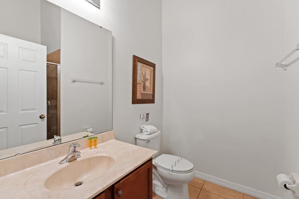 4BR Home w/ Private Pool & Spa Near Disney Villa in Kissimmee