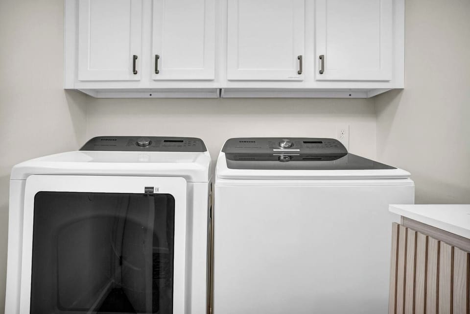 In-home laundry makes longer stays and family trips more convenient.