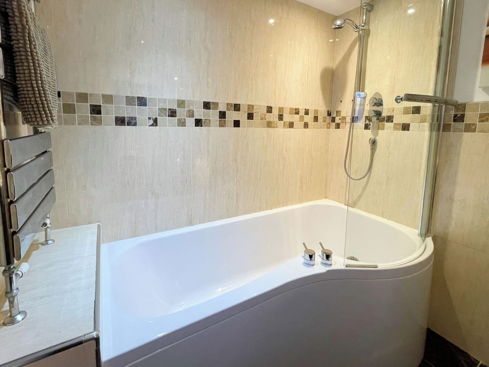 Campion Suite, Whitby