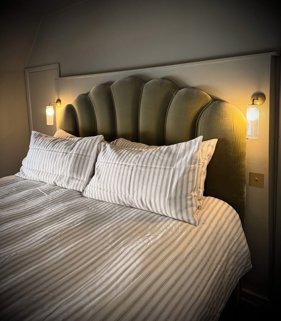 SOHO HOME BED & LUXURY LINEN