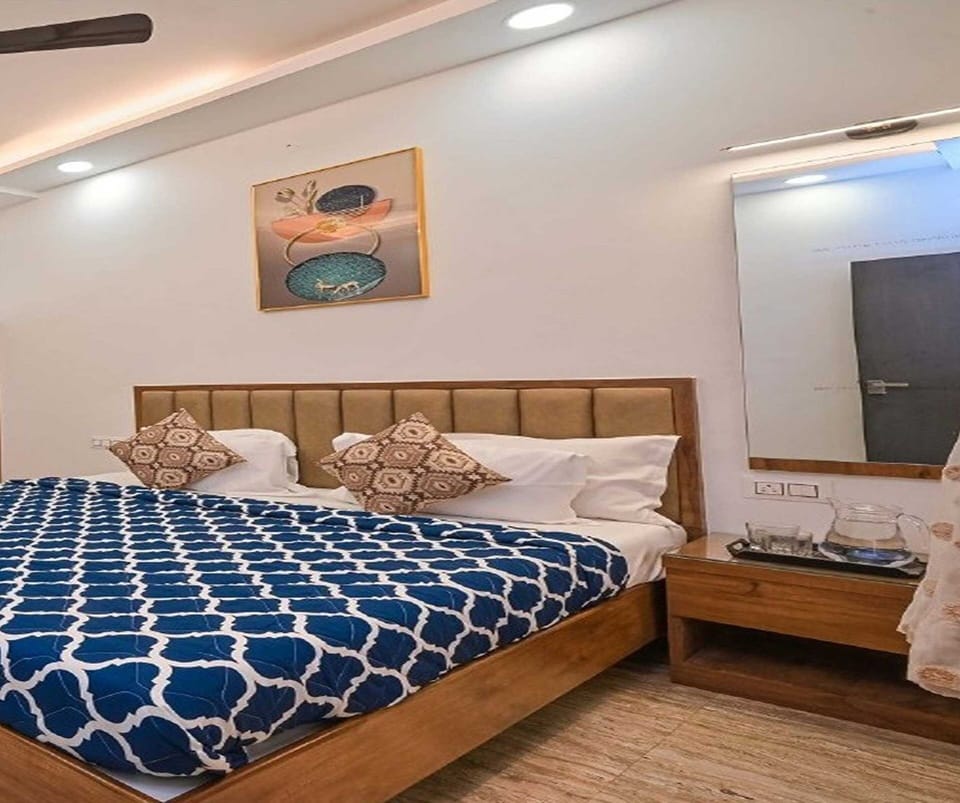 Dancenter Azure Oasis Villa 4 Bhk House in Lonavla