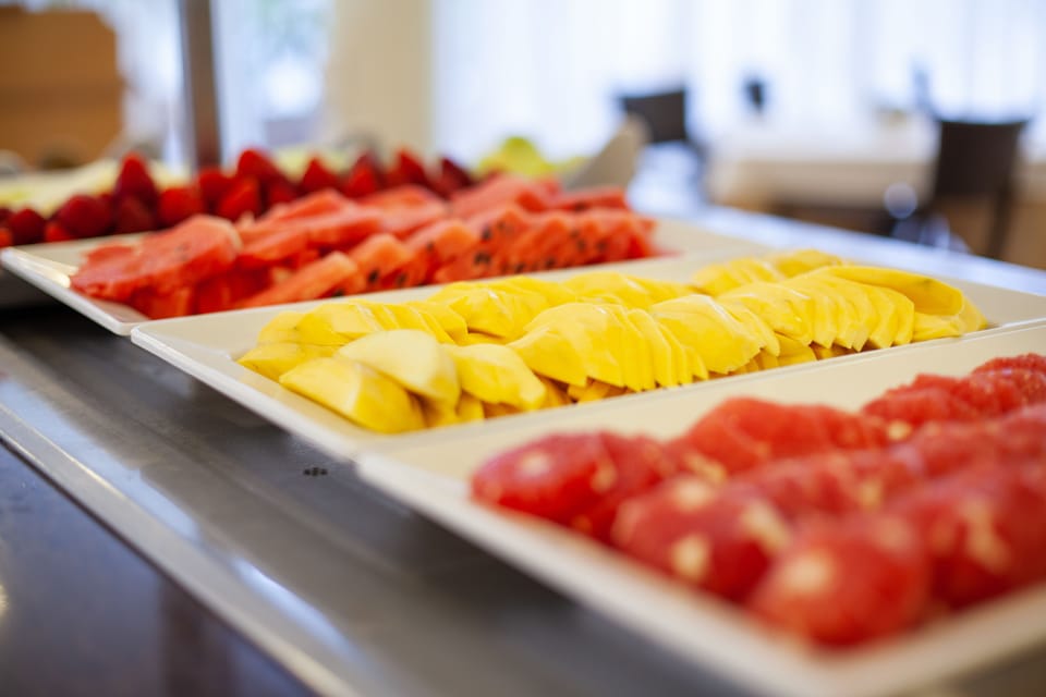 Daily buffet breakfast for a fee