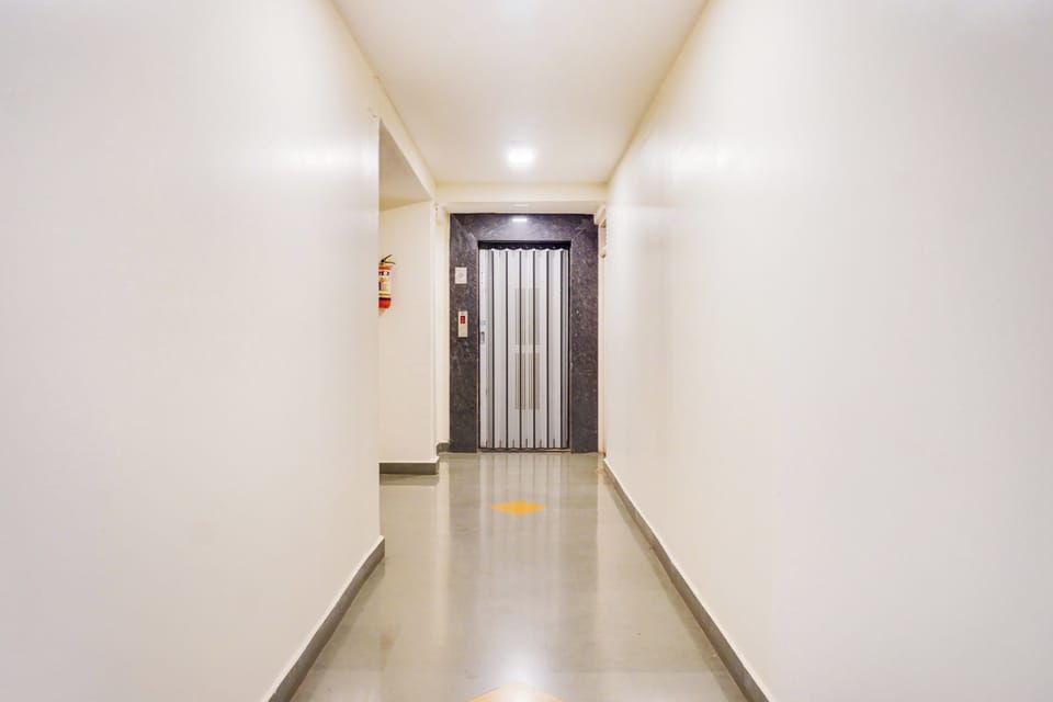 Super Hotel O Jadhav Nagar Near Sinhgad Hotel in Pune